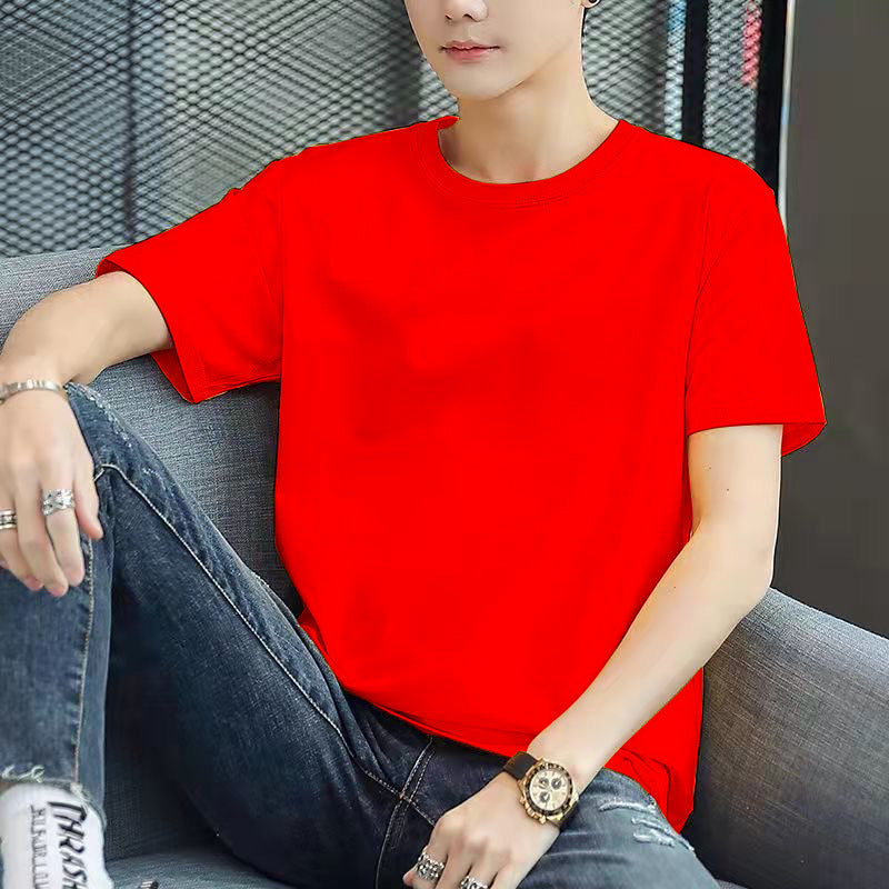 A short-sleeved T-shirt base layer with a round neck is versatile and casual
