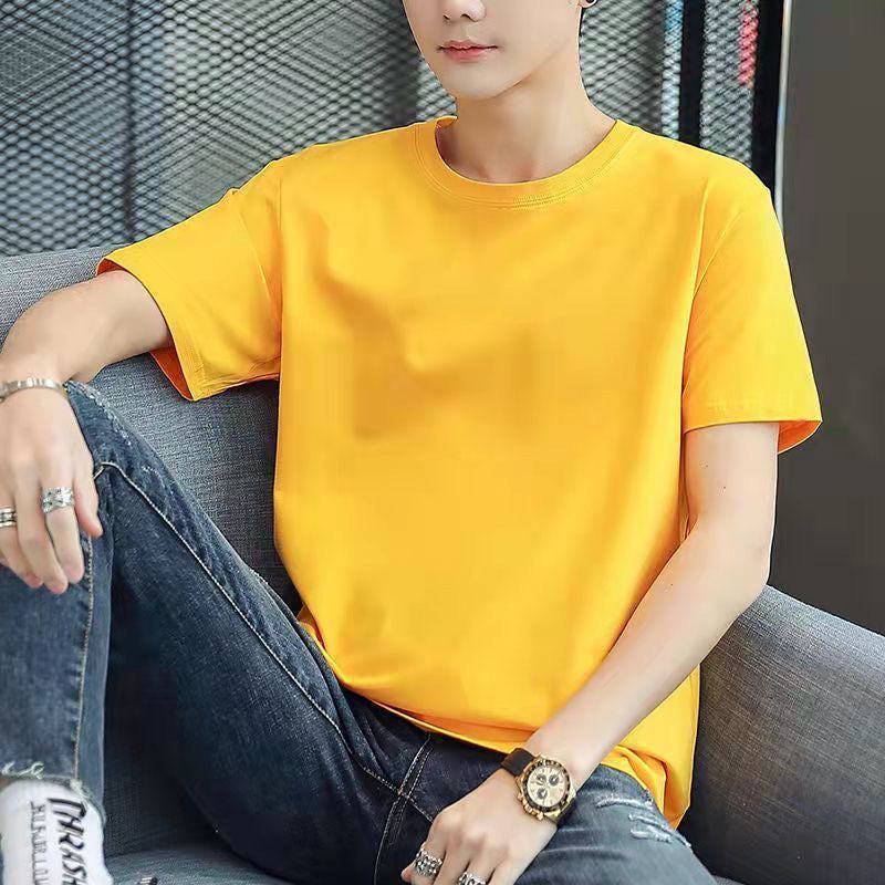 A short-sleeved T-shirt base layer with a round neck is versatile and casual